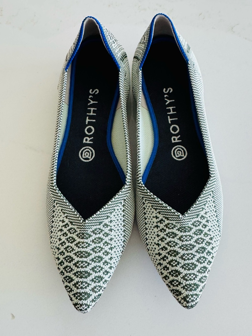 Rothys Pistachio Python Pointed Toe Green Flats Shoes Rare Retired Preppy Size 8